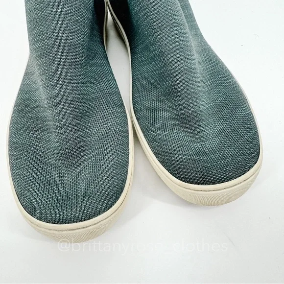 ROTHY'S The Chelsea Pull-On Knit Ankle Boot in Fog Melange - Picture 7 of 8